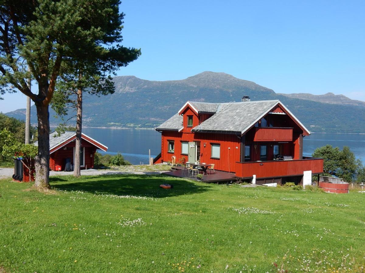 Rekdal Villa Vestnes Buitenkant foto